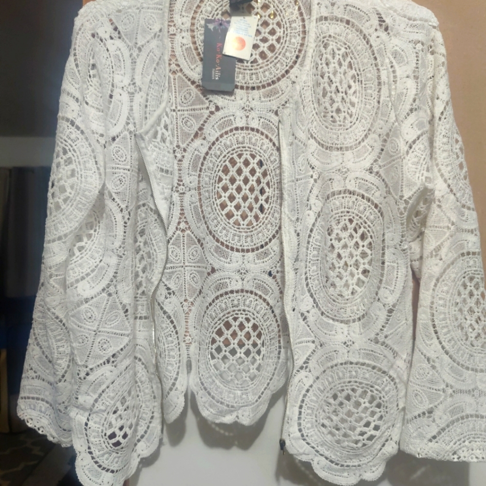 White lace jacket
